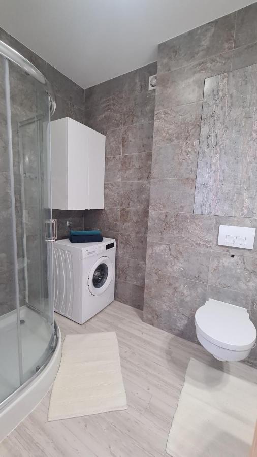 Sloneczny Apartament Warka Bagian luar foto