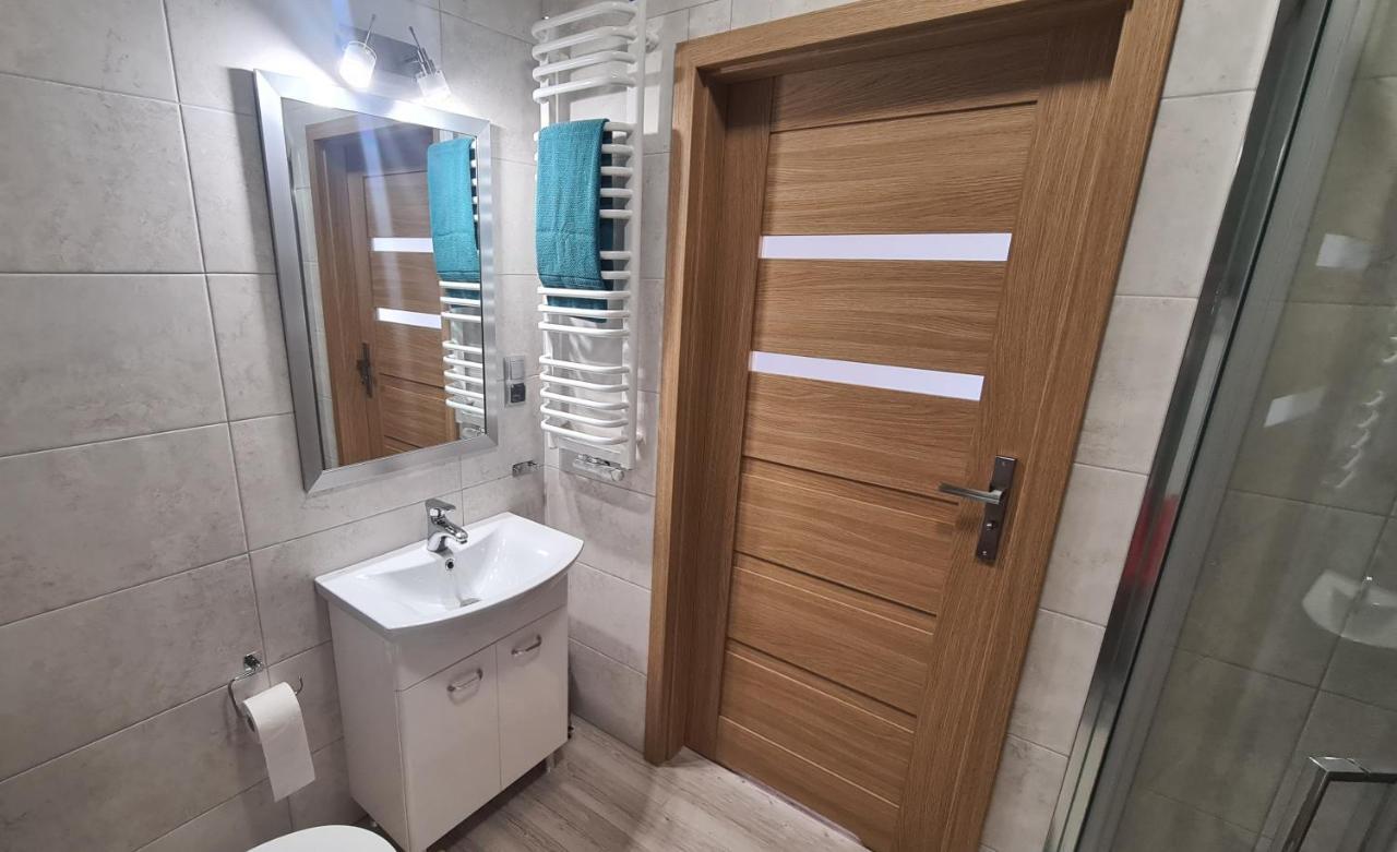 Sloneczny Apartament Warka Bagian luar foto