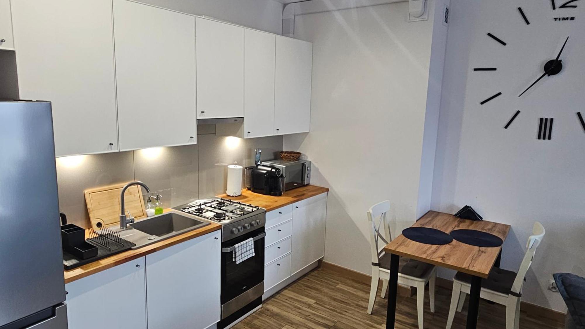 Sloneczny Apartament Warka Bagian luar foto